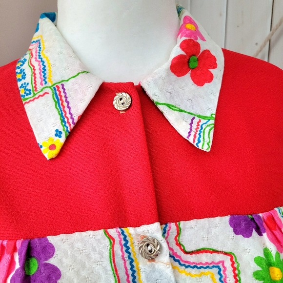 VINTAGE 70's FLORAL CANADIAN MADE BUTTON UP FLORAL SHORT SLEEVE, small - Picture 3 of 11